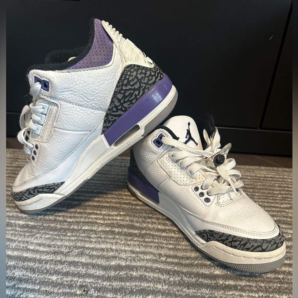 Jordan 3s Dark Iris Size 5Y